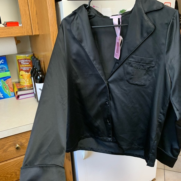 savage x fenty button up by rhianna - Picture 3 of 4